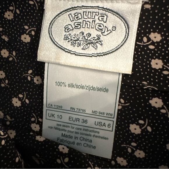 Laura Ashley Vintage Silk Floral Dress - Picture 6 of 12